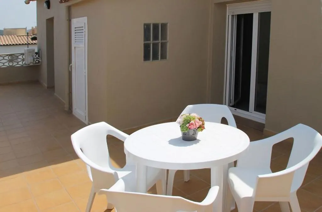 Rvapartaments Provenzal L' Escala شقة